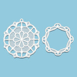 Sweet Moments Circle Frame Ornament (Lace)