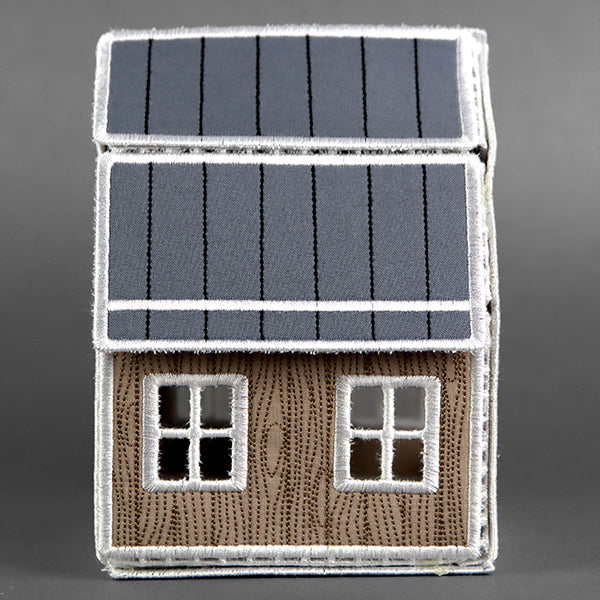 Classic Barn in 3D (In-the-Hoop)