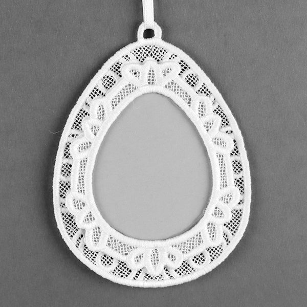 Easter Egg Frame Ornament (Lace)