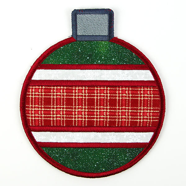 Christmas Ornament Trivet (In-the-Hoop)