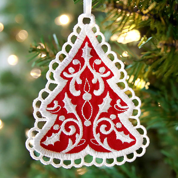 Lace Edge Christmas Tree Ornament (In-the-Hoop)