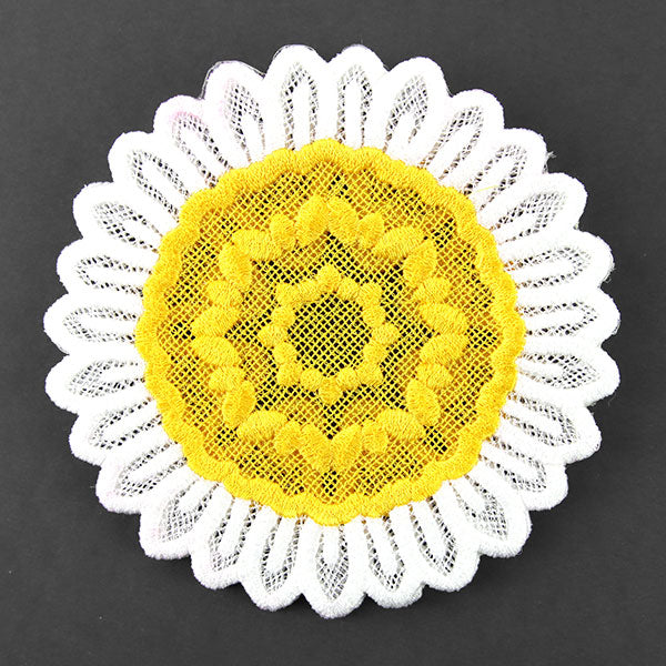 Darling Daisy Wine Glass Coaster (Lace)