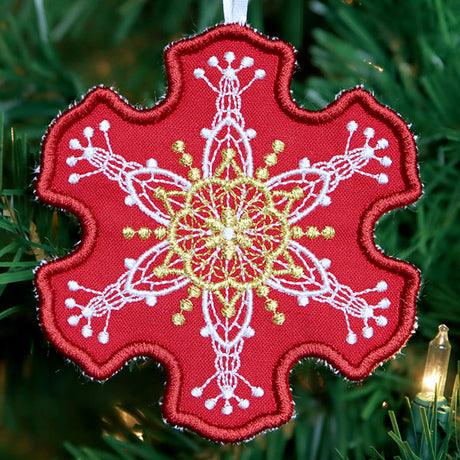 Regal Renaissance Snowflake Ornament (In-the-Hoop)
