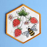Oh Honey Bee & Strawberries Coaster (In-the-Hoop)