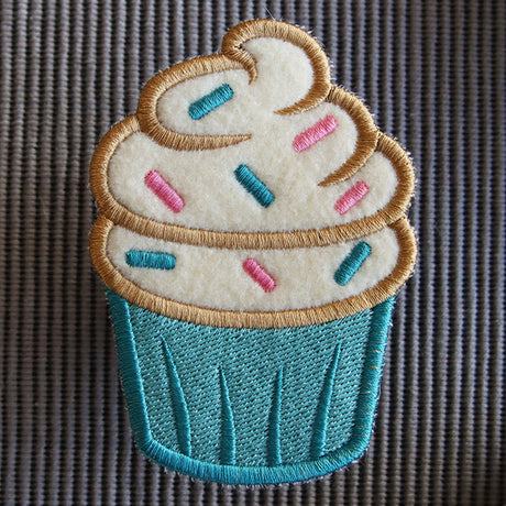 Sweets from the Kitchen - Cupcake (In-the-Hoop)