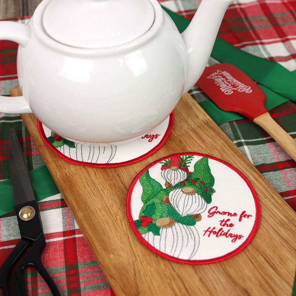 Jolly Gnome Stack Trivet (In-the-Hoop)