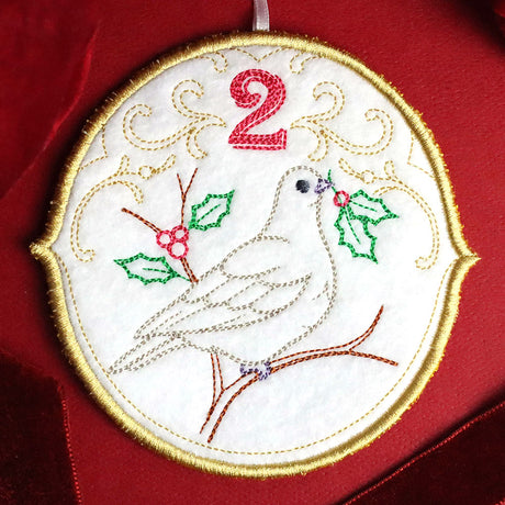 Regal 12 Days of Christmas - Two Turtle Doves Ornament (In-the-Hoop)