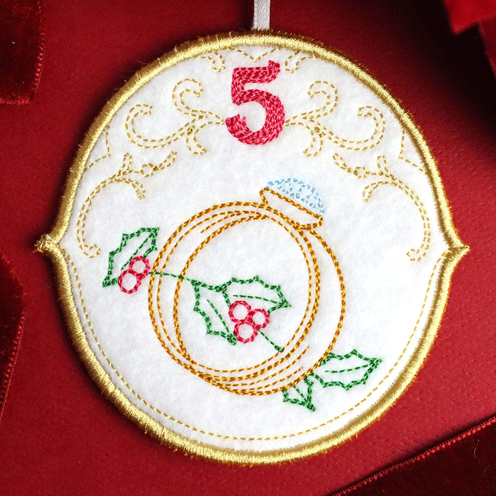 Regal 12 Days of Christmas - Five Golden Rings Ornament (In-the-Hoop)