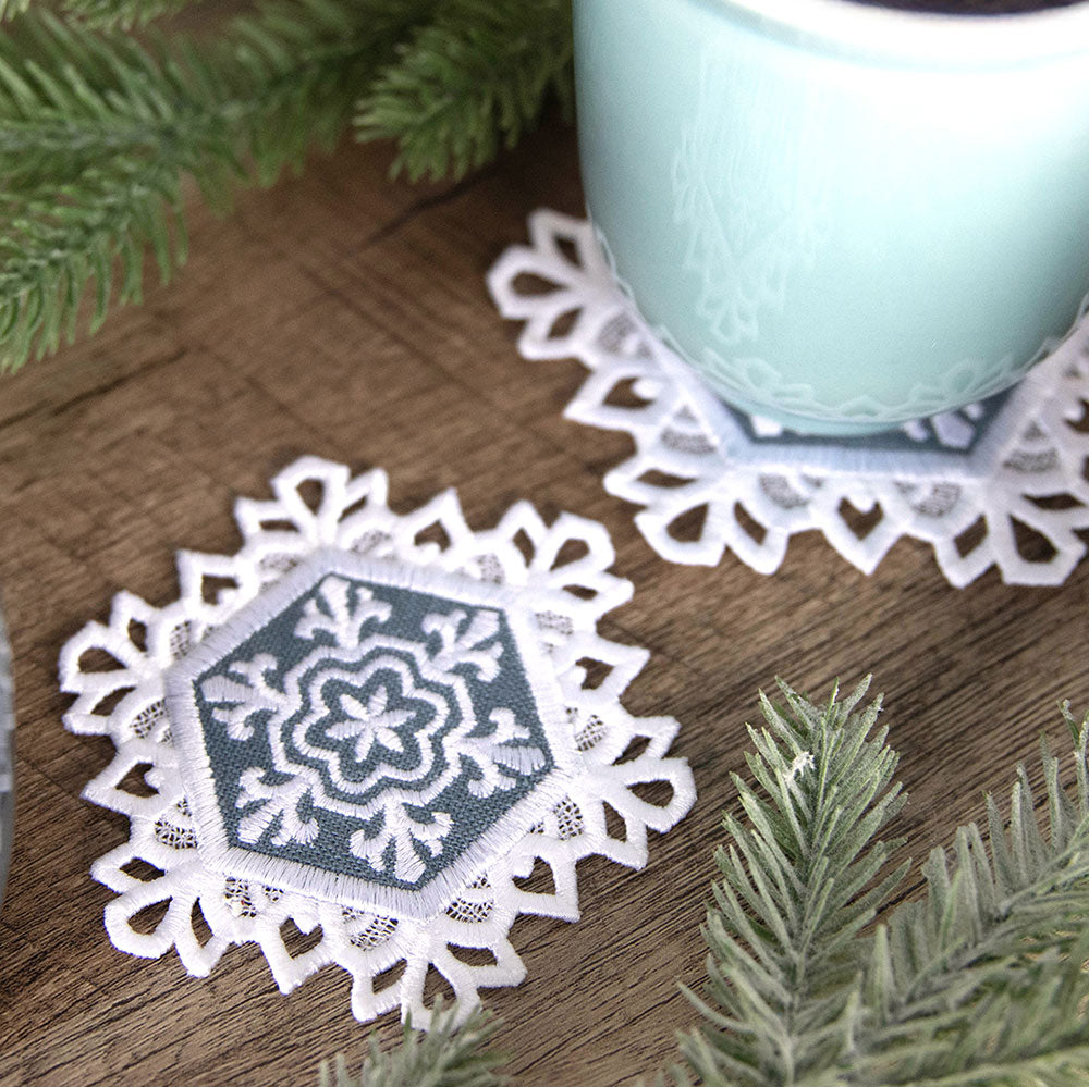 Lace Edge Snowflake Coaster 2 (In-the-Hoop)