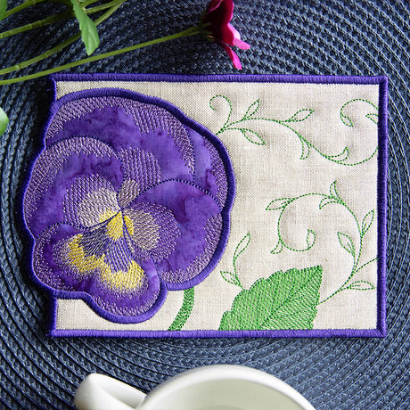 Bloom Mug Rug - Pansy (In-the-Hoop)