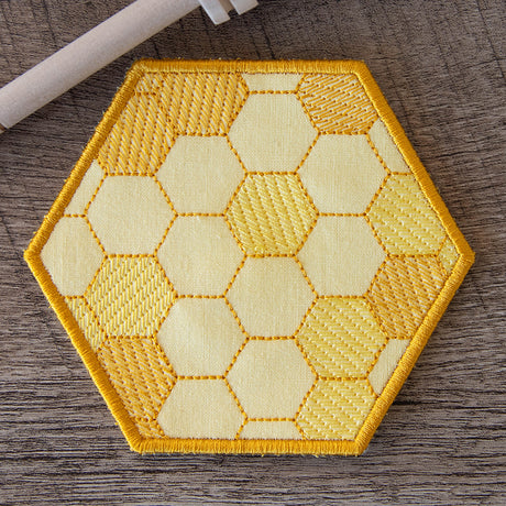 Buzzin' Bee Hexagon Coaster (In-the-Hoop)