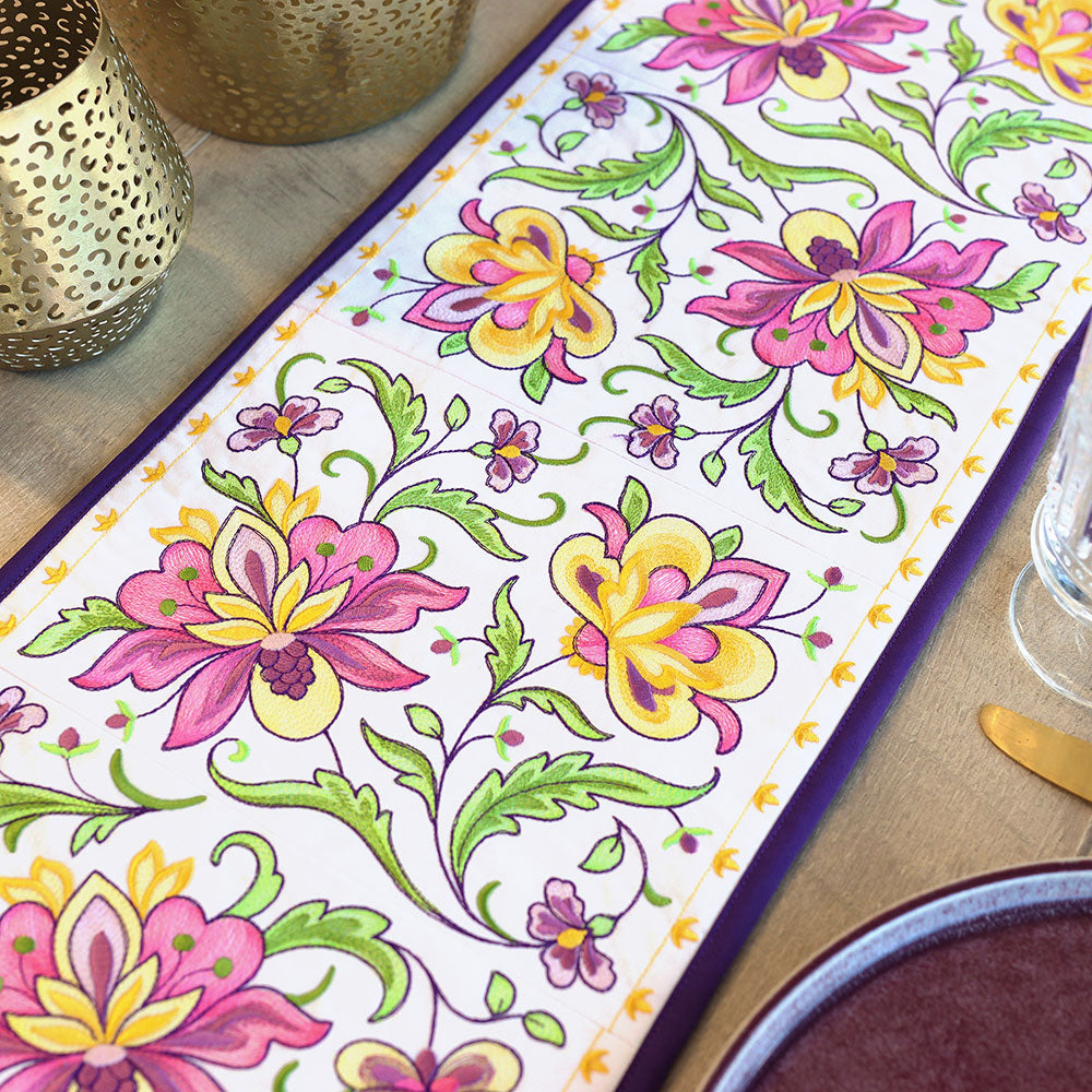 Jacobean Florals Table Runner Set
