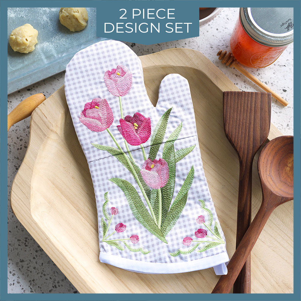 Truly Tulip Oven Mitt Set