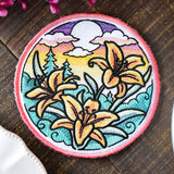 Flora & Fauna Trivet - Lily (In-the-Hoop)