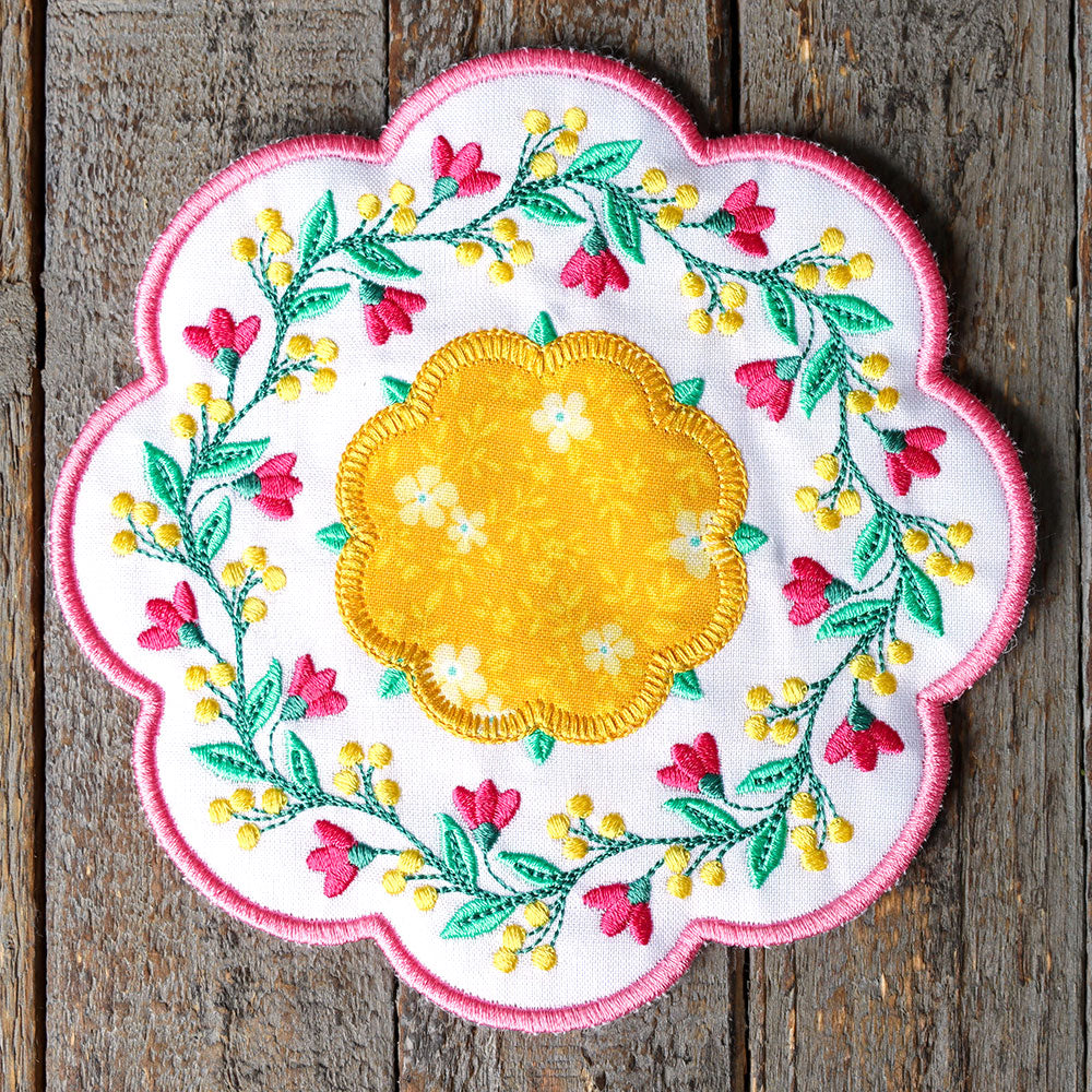 Floral Flair Candle Mat (In-the-Hoop)