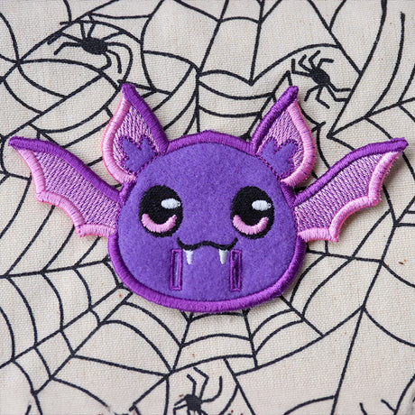 Cute Bat Lollipop Holder (In-the-Hoop)