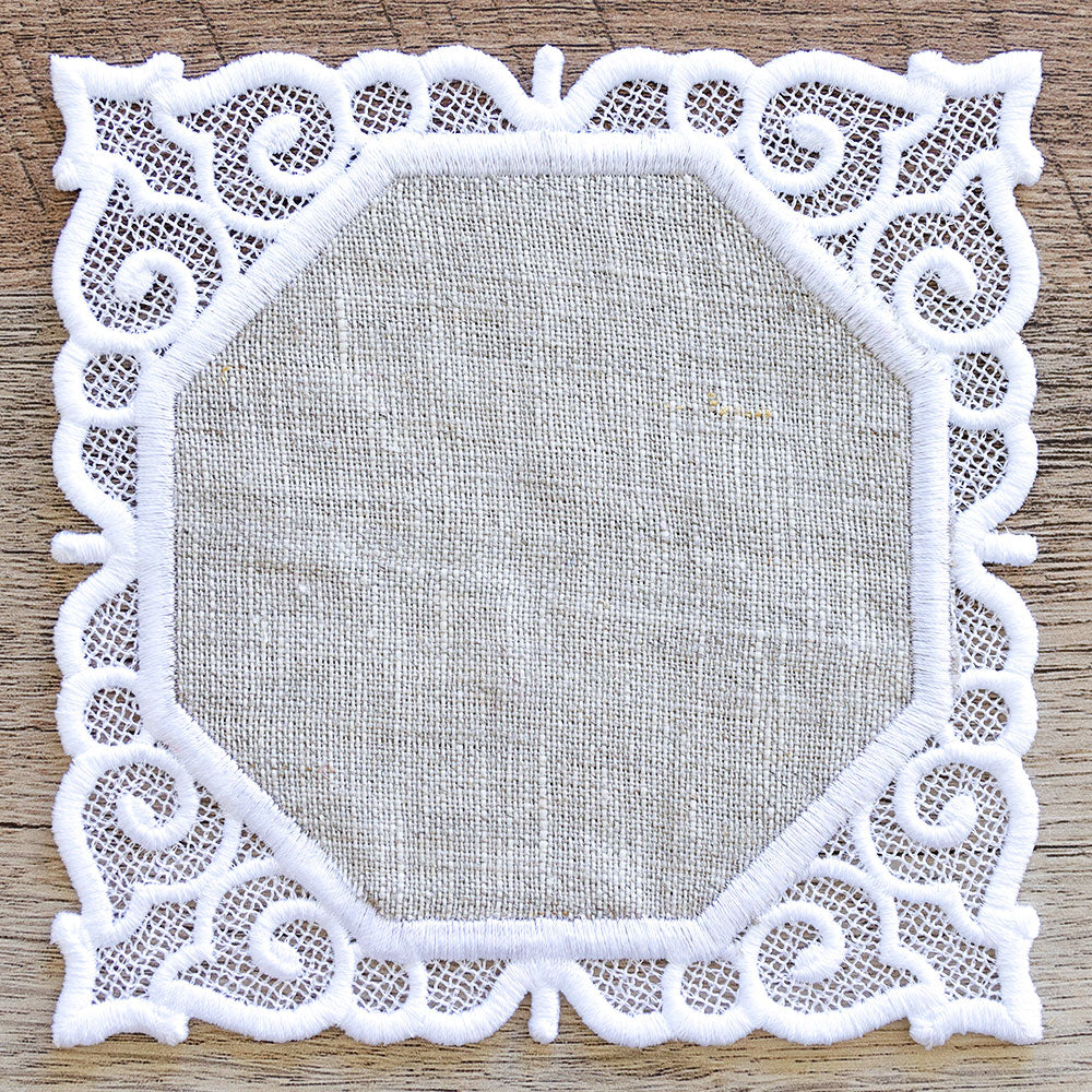 Blank Lace Edge Christmas Coaster (In-the-Hoop)