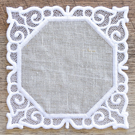 Blank Lace Edge Christmas Coaster (In-the-Hoop)