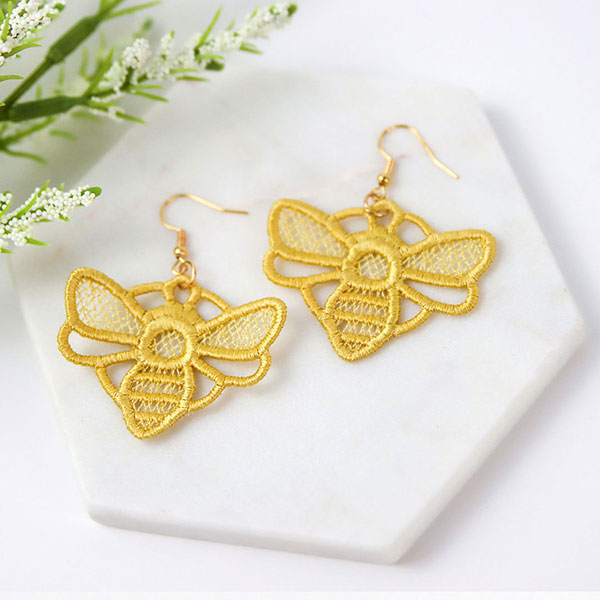 Bee Charm (Lace)