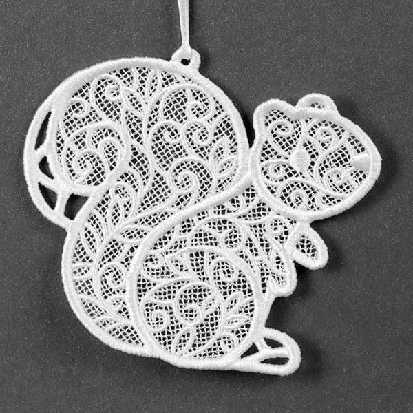 Woodland Treasures - Squirrel (Lace)