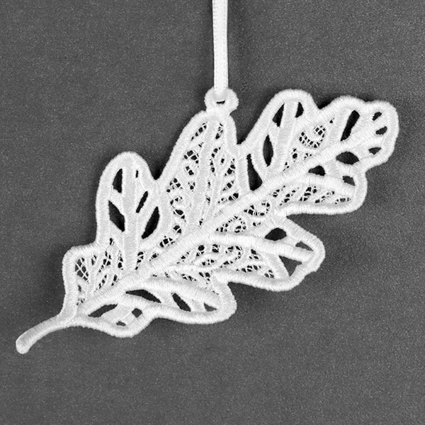 Fall Favorites - Oak Leaf (Lace)