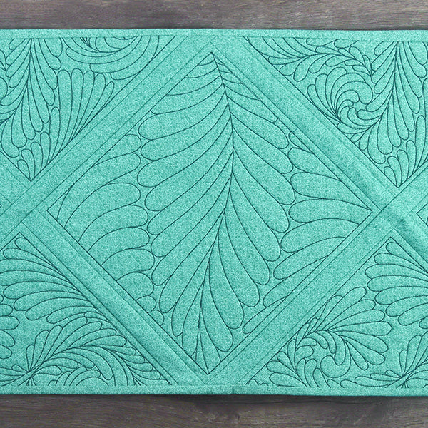 Playful Textures Quilting - Feathers (Double Run)