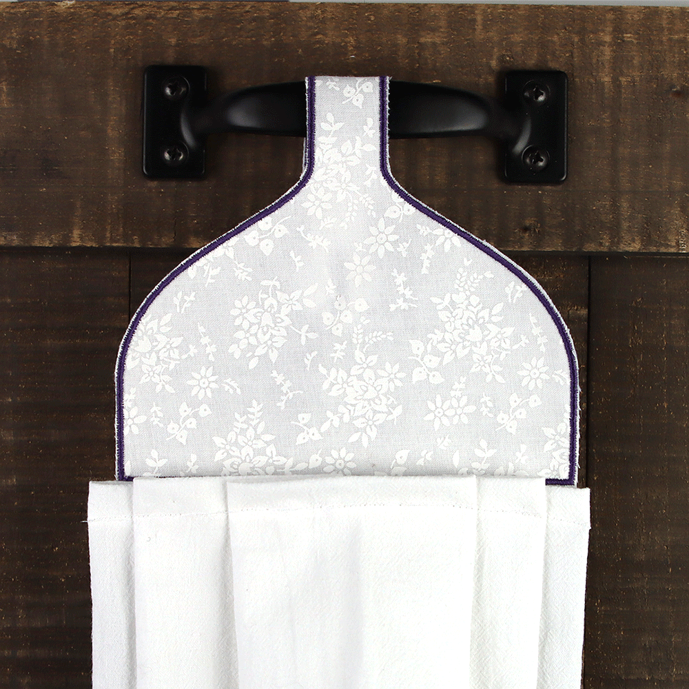 Customizable Towel Topper