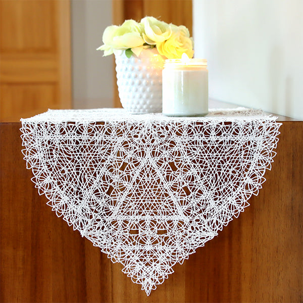 Fancy Lace Decor - Isosceles Triangle (Battenburg Lace)