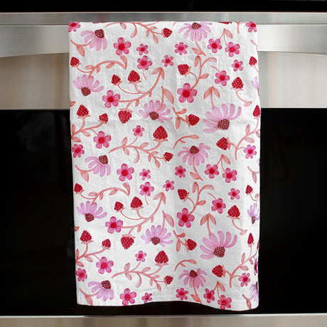 Perfectly Repeatable Strawberries in Bloom