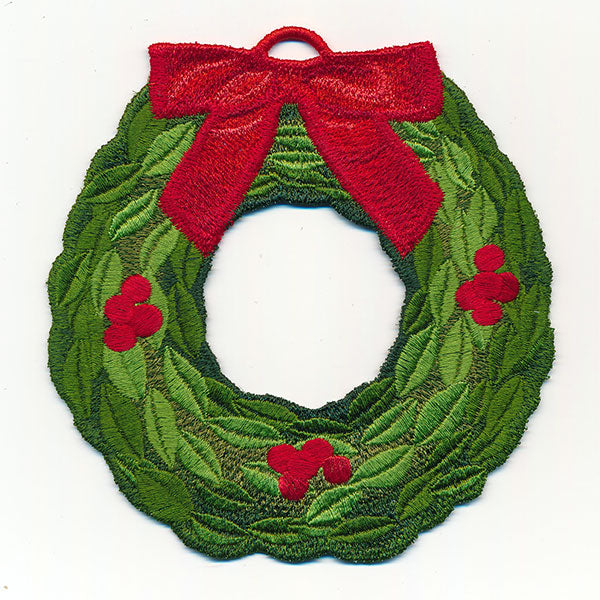 Merry Christmas Wreath Ornament (In-the-Hoop)
