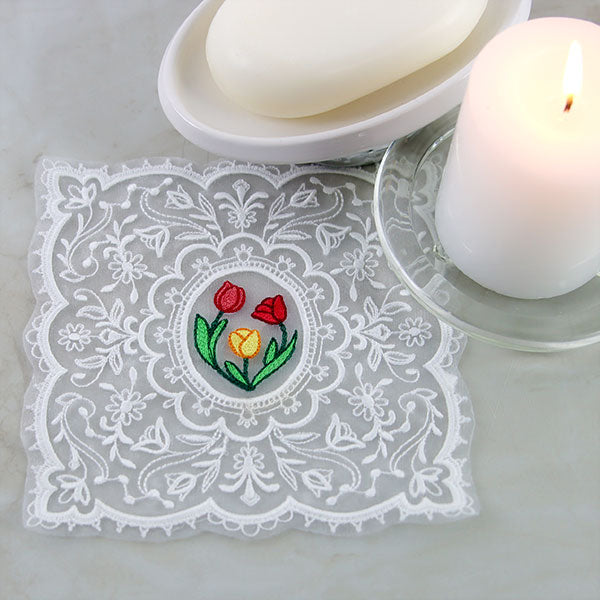 Dainty Tulips Doily (Organza)