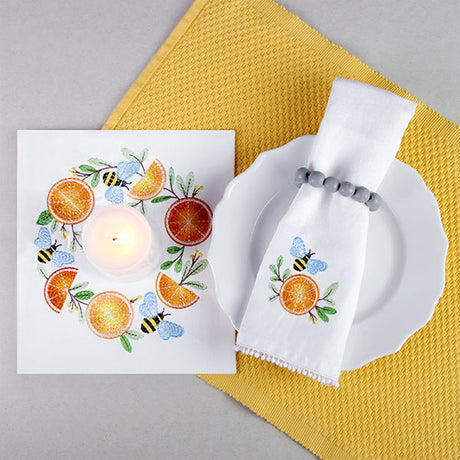 Buzzing with Sweetness Citrus Accent