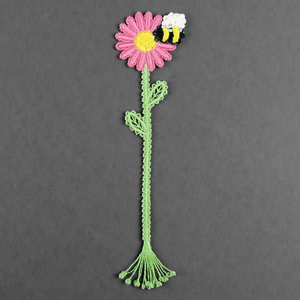 Daisy & Bumble Bee Bookmark (Battenburg Lace)