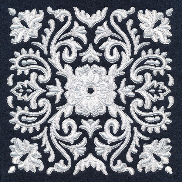 Exquisite Western Paisley Feature (Whitework)