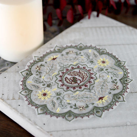 Acorns & Fall Foliage Doily (Organza)