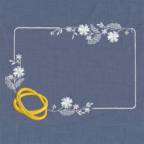 Sheer Ribbons & Rings Quilt Label