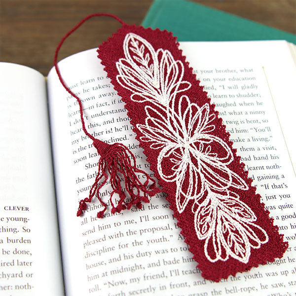 Botanical Grace Bookmark (Battenburg Lace)