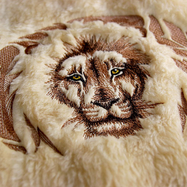 Majestic Lion (Embossed)
