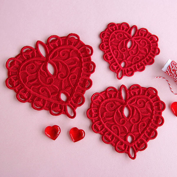 Delicate Filigree Heart (Lace)