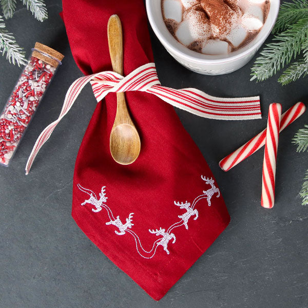 Delicate Christmas Corners - Reindeer