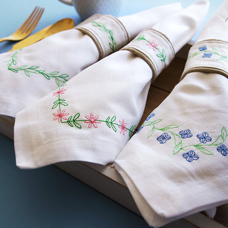 Delicate Spring Corner - Botanicals