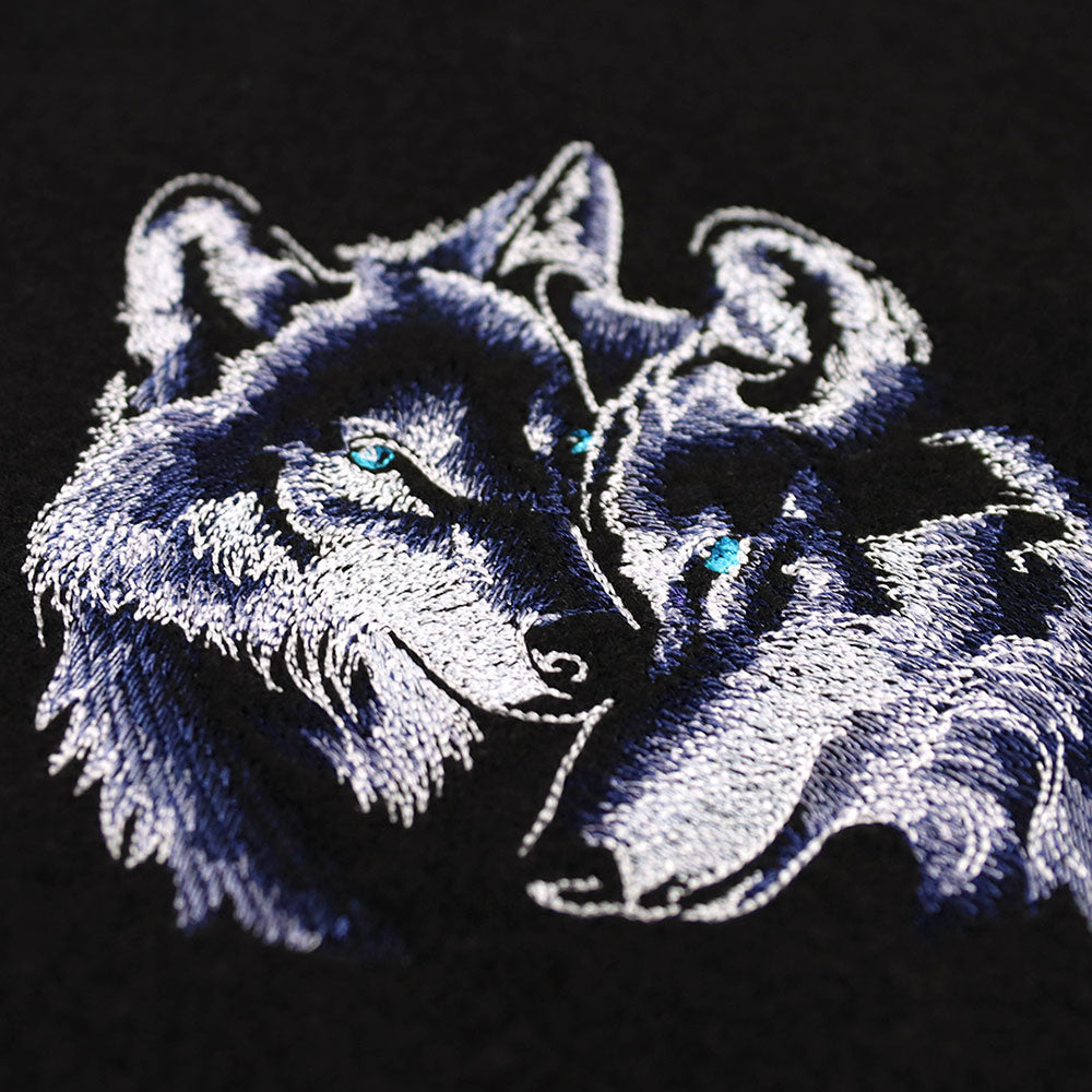 Majestic Wolf Pair – Embroidery Library