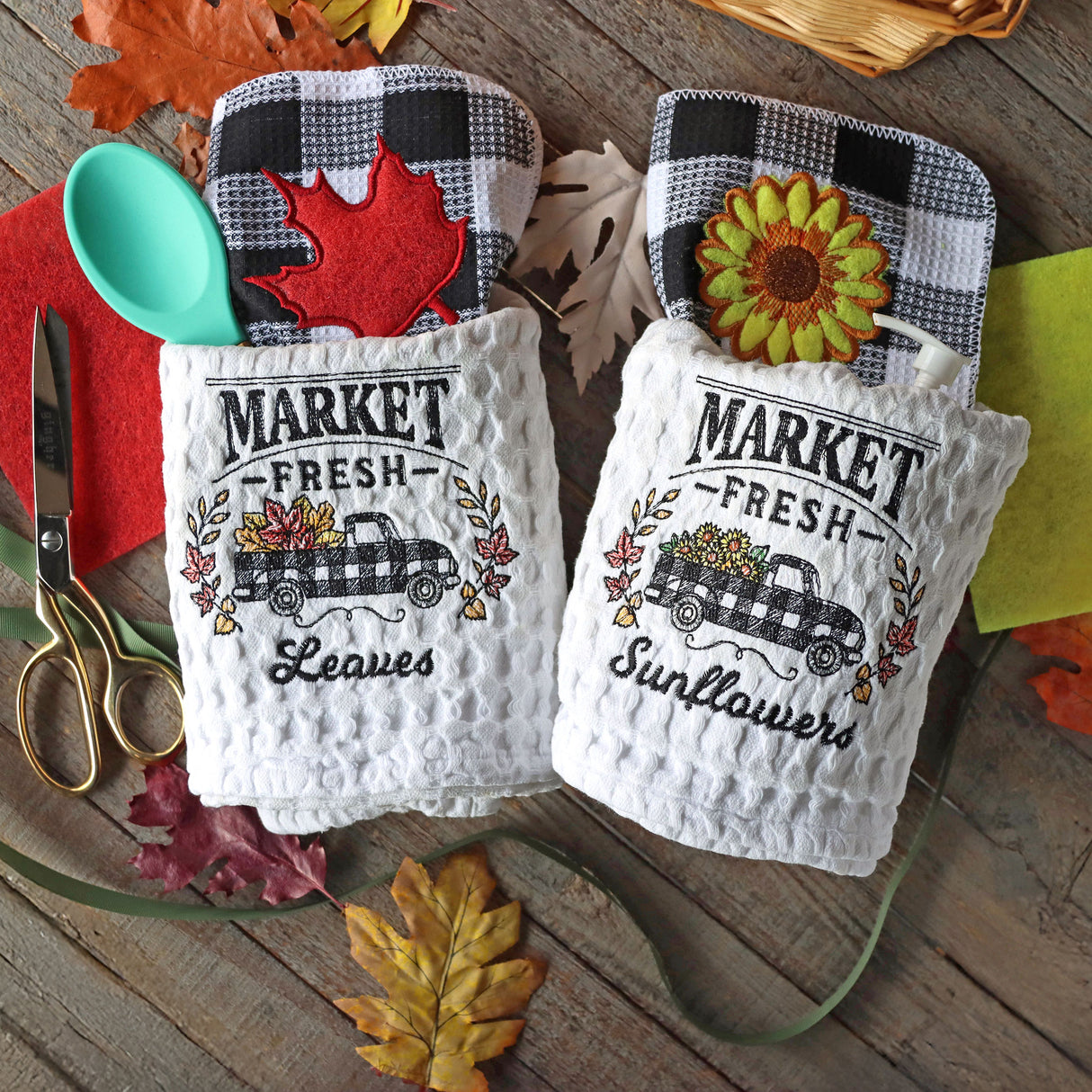 Fresh Market Autumn Retro Truck - Sunflowers