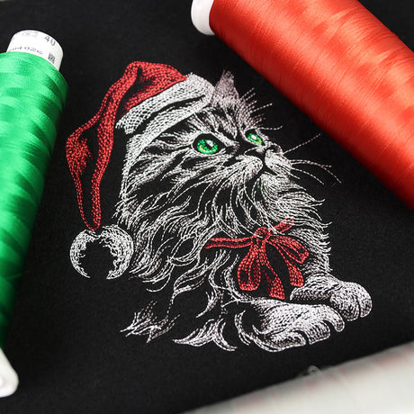 Gazing Christmas Kitten