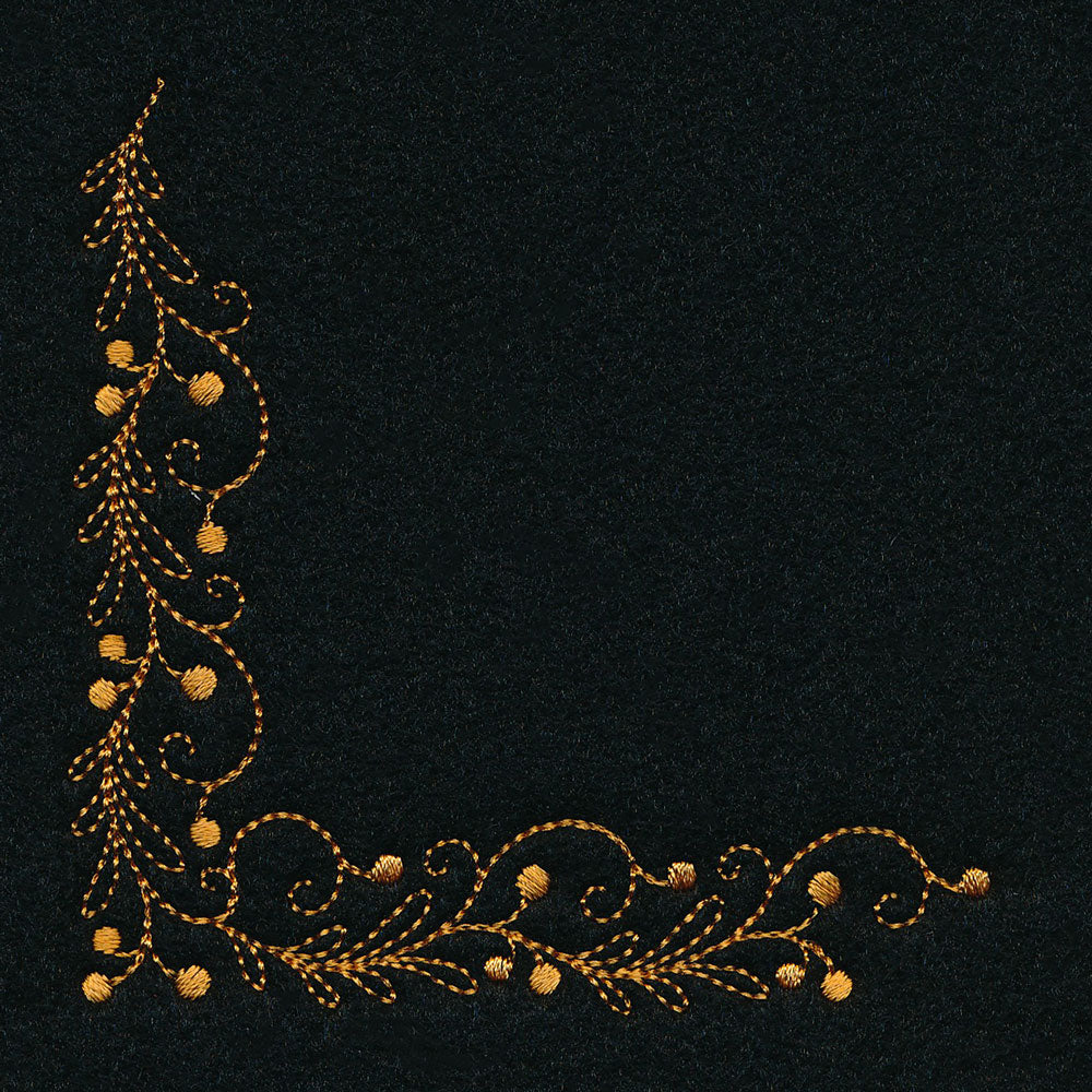 Delicate Holiday Corner - Berries