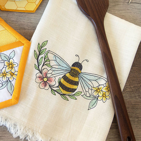 Buzzin' Bee Half Hexagon Florals