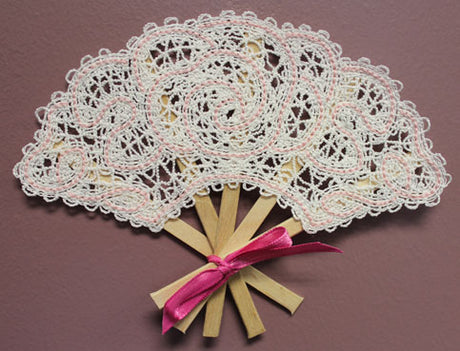 Rose Fan (Battenburg Lace)