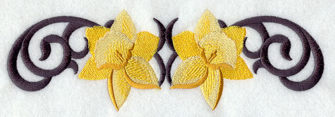 Scrollwork Daffodil Border