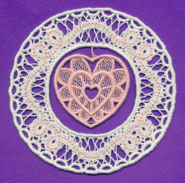 Delicate Heart (Battenburg Lace)