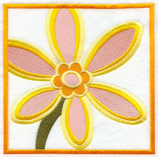 Dainty Daisy Square